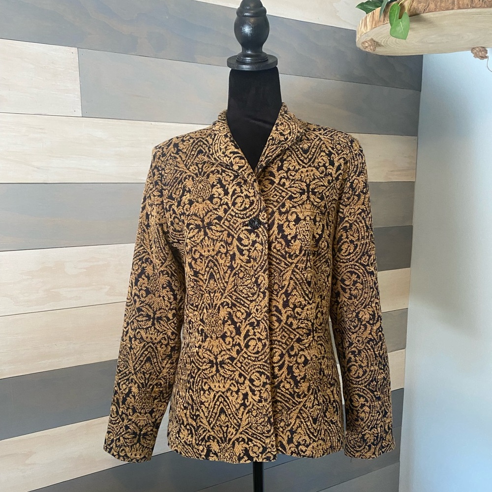 Coldwater Creek one button jacket , size 10. Acrylic, black and gold pattern.